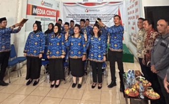 12 orang PPPK Bawaslu Batubara Resmi Dilantik